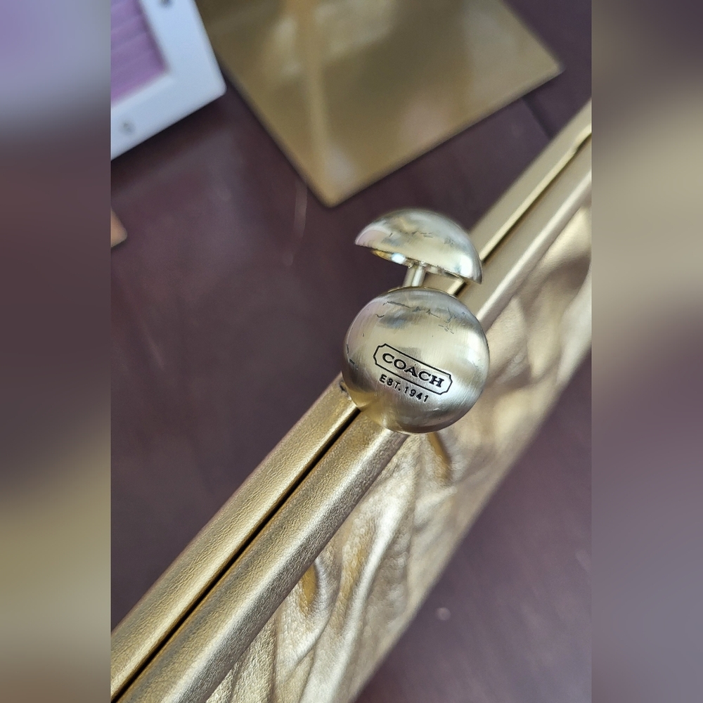 Vintage Coach Metallic Gold Kisslock Clutch Or Shoulder Bag - Picture 7 of 8